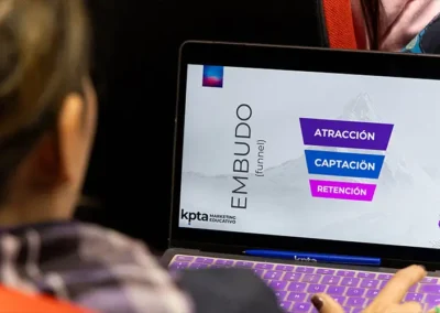 Rafa Agüero compartió conocimiento para incrementar la matrícula en CIMEDU®
